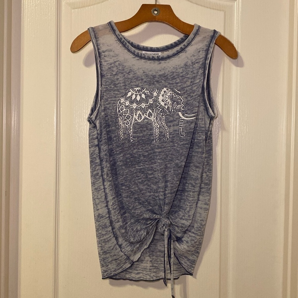 Grayson Threads Women's Elephant Distressed Tank Top Size Small EUC